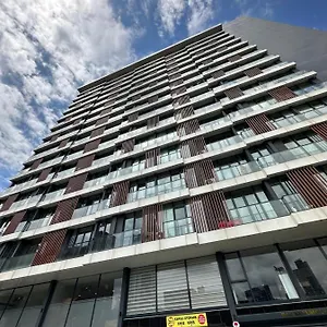  شقة Sisli Modern Residence, 2 Bedroom Apartments, 250m Metro Station تركيا